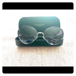 Coach sunglasses woman